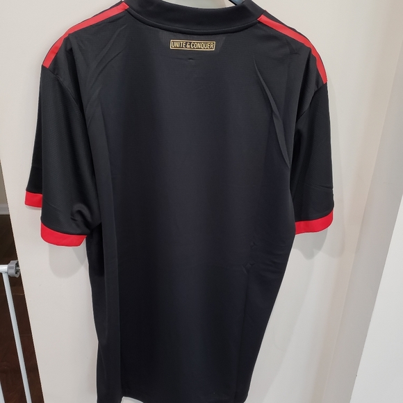Brand NEW Adidas Atlanta United FC Home Jersey - Black-Red - Picture 7 of 8